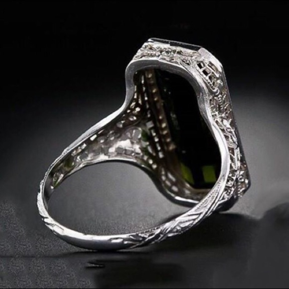 Sterling Silver Emerald Gemstone Ring - image 3